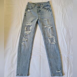 American Eagle mom jeans